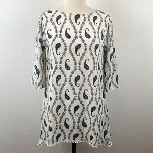 Yak & Yeti Paisley Tunic Blouse Top Size Small NWT White & Gray 3/4 Sleeves